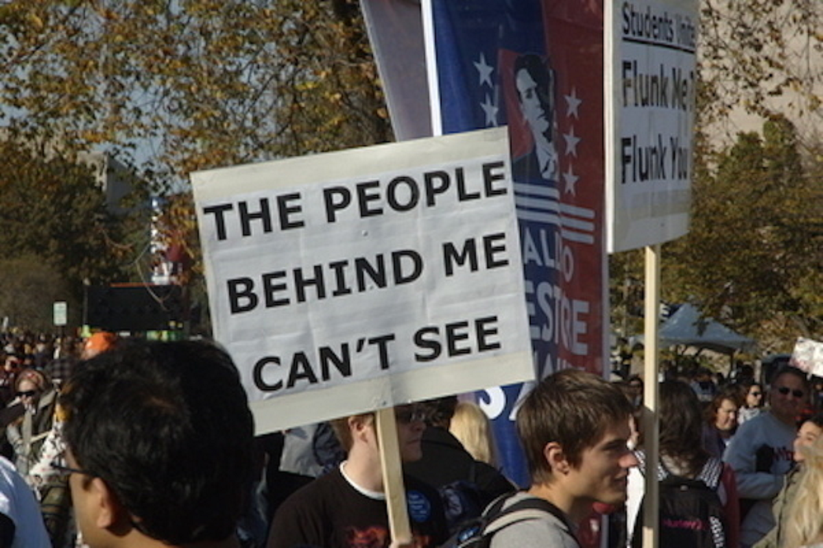 14 protest signs that are actually pretty funny really The Poke