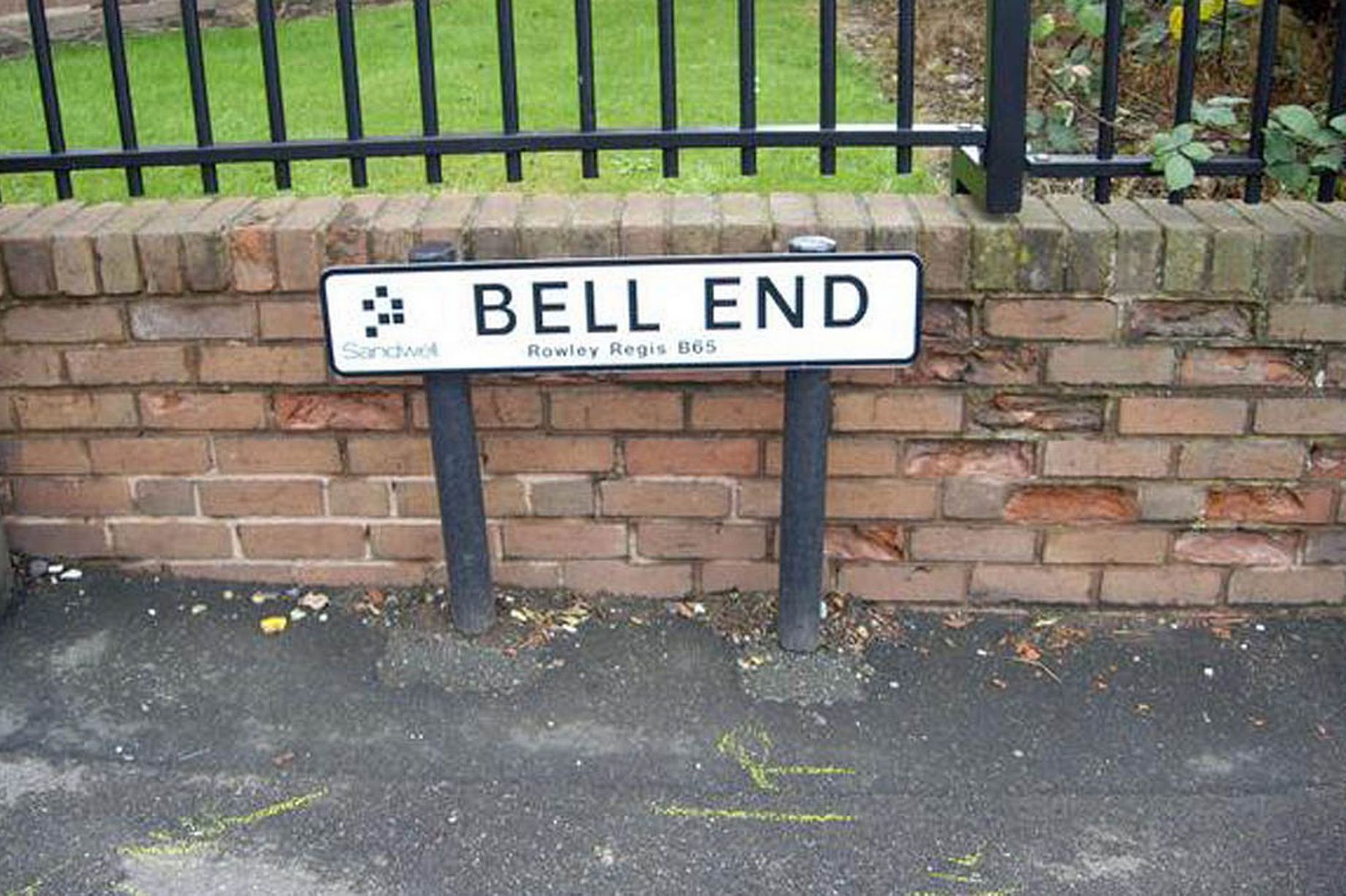 Bell-End-Rowley-Regis-3179021.jpg